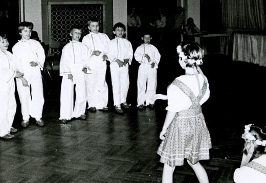 1983 - 9. 3. (městské kolo dfs) (2) (640x441).jpg