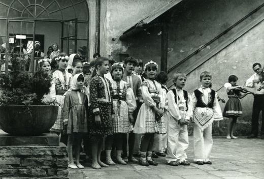 1984 - 11. 6. (Rok české hudby) (5) (640x434).jpg