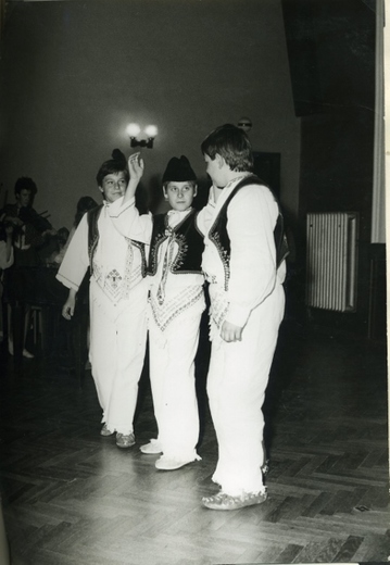 1986 - 20. 4.(Mezinárodní rok míru) (3) (442x640).jpg