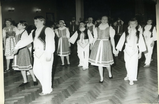 1986 - 20. 4.(Mezinárodní rok míru) (640x422).jpg