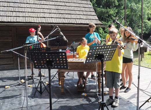 P6090004 (640x470).jpg