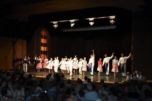 P6090085 (640x427).jpg