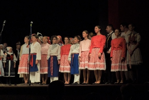 PB240413 (640x430).jpg