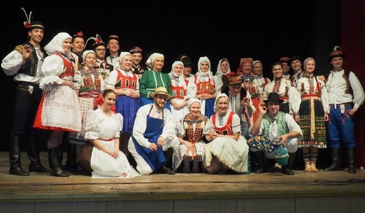 PB240450 (640x373).jpg