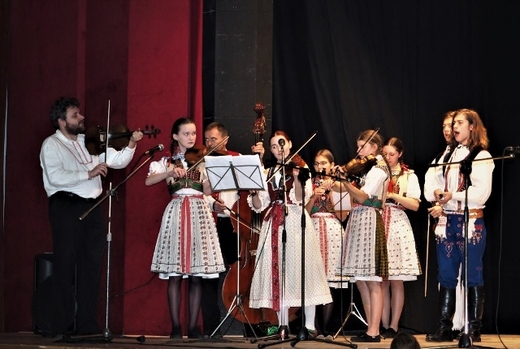 PC030026 (4) (640x430).jpg