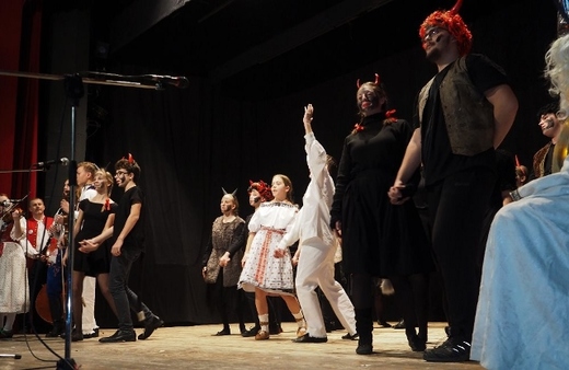 PC030066 (2) (640x416).jpg