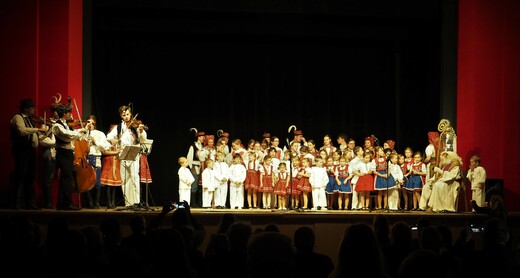 PC060176 (3).JPG